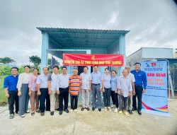 Bàn giao “Nhà tình thương” cho hộ nghèo tại huyện Cần Giờ, Thành phố Hồ Chí Minh