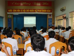 HỘI NGHỊ QUÁN TRIỆT CÁC NGHỊ QUYẾT TRUNG ƯƠNG 6 (KHÓA XII) VÀ TRIỂN KHAI CHUYÊN ĐỀ NĂM 2018