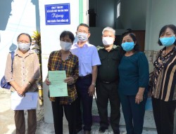 Trao nhà nghĩa tình đồng đội