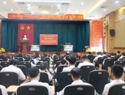 Đảng ủy Công ty TNHH Xổ số kiến thiết Bình Thuận  tổ chức lớp học tập, quán triệt các Quy định, Chỉ thị của Đảng