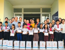 Chi hội Luật gia Công ty TNHH Xổ số kiến thiết Bình Thuận tổ chức Hội nghị tuyên truyền Ngày Pháp luật Việt Nam (9/11) và các quy định pháp luật về phòng chống tham nhũng.