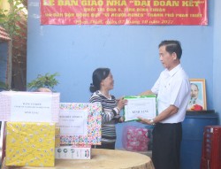 Trao đổi trong hoat động kinh doanh vé số kiến thiết truyền thống và vé số lô tô